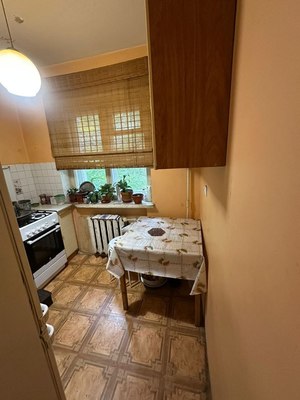 Продам трехкомнатную (3-комн.) квартиру, Полесский проезд, 12, Москва г