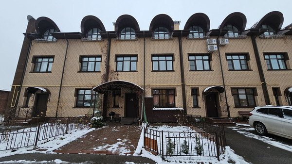 Продам таунхаус, Троицкая ул, 107к3, Пучково д, 0 км от города