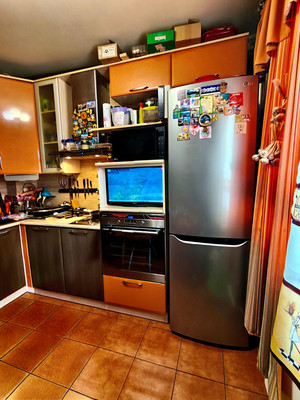 Продам однокомнатную (1-комн.) квартиру, Октябрьская ул, 3, Тельмана п