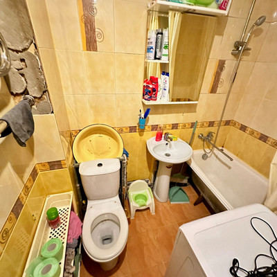 Продам трехкомнатную (3-комн.) квартиру, 5, СНТ Елочка-Щапово тер