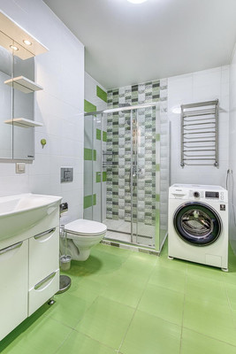 Продам многокомнатную квартиру, Николая Сладкова ул, 3, Троицк г