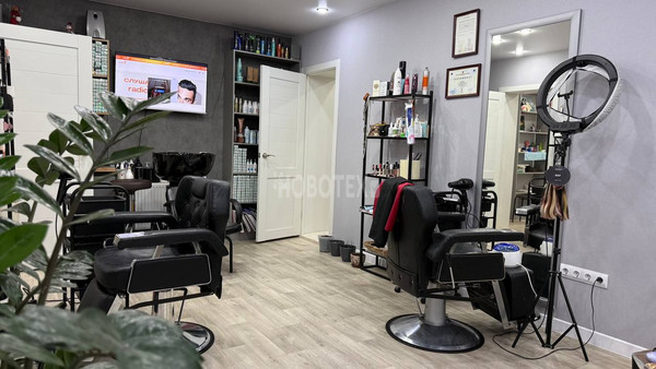 Продам коммерческое помещение 97,6 м2, Вокзальная ул, 54, Каневская ст-ца