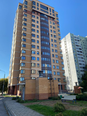 Продам трехкомнатную (3-комн.) квартиру, Тихвинская ул, 14к1, Москва г