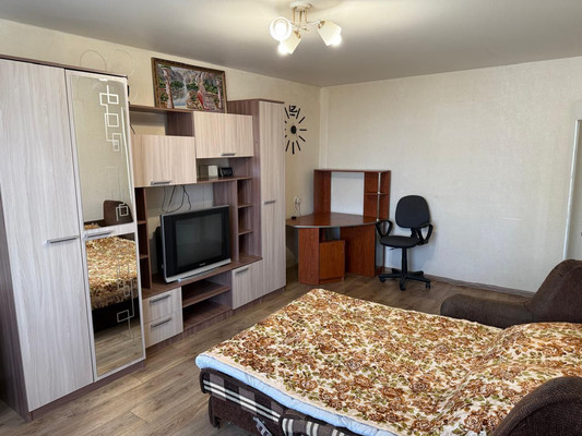 Продам однокомнатную (1-комн.) квартиру, Гавена ул, 34а, Симферополь г