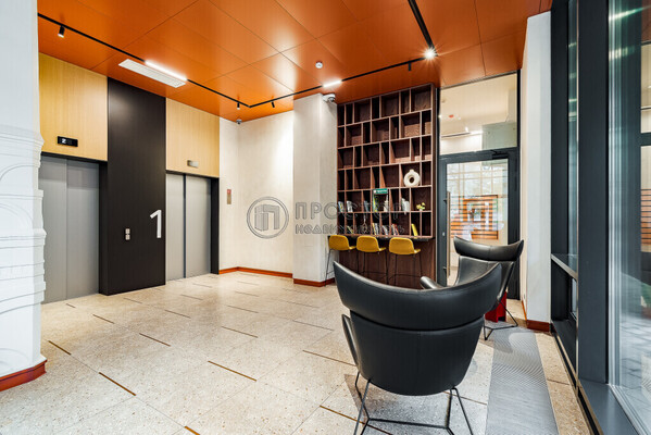 Продам многокомнатную квартиру, Казакова ул, 7, Москва г