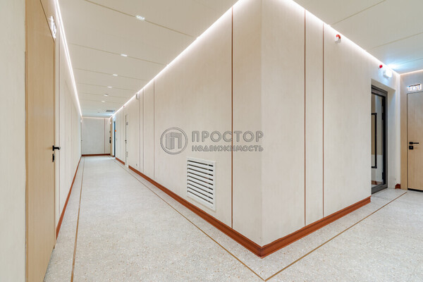 Продам многокомнатную квартиру, Казакова ул, 7, Москва г