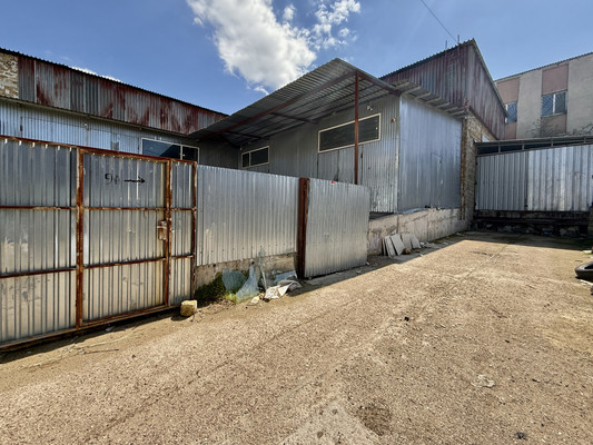 Продам склад 850 м2, Жени Дерюгиной ул, 9кб, Симферополь г