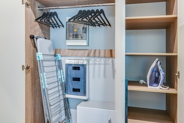 Продам однокомнатную (1-комн.) квартиру, Ходынский б-р, 20А, Москва г