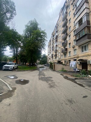 Продам коммерческое помещение 365 м2, Дербеневская наб, 13/17к2, Москва г