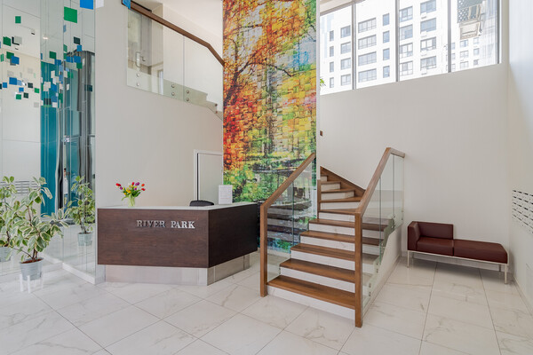 Продам многокомнатную квартиру, Корабельная ул, 17к3, Москва г