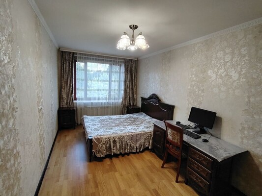 Продам трехкомнатную (3-комн.) квартиру, Ленинградский пр-кт, 45к3, Москва г