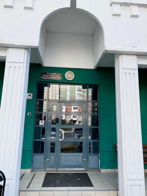 Продам трехкомнатную (3-комн.) квартиру, Подмосковный б-р, 14, Красногорск г