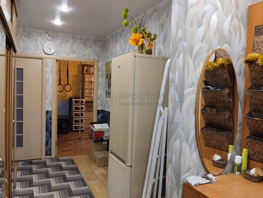 Продам трехкомнатную (3-комн.) квартиру, Хабаровская ул, 4, Москва г