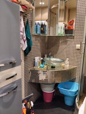 Продам трехкомнатную (3-комн.) квартиру, Хабаровская ул, 4, Москва г