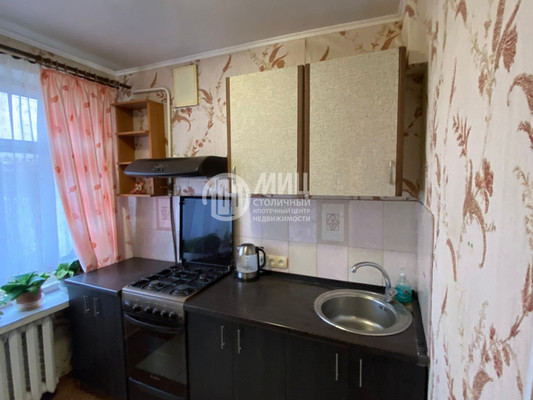 Продам однокомнатную (1-комн.) квартиру, Трофимова ул, 19к1, Москва г