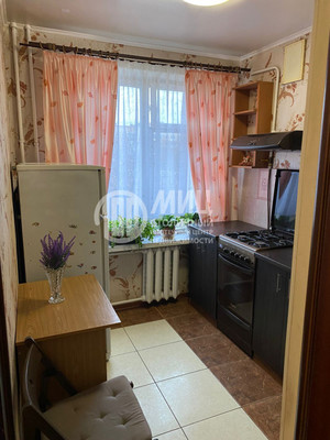 Продам однокомнатную (1-комн.) квартиру, Трофимова ул, 19к1, Москва г