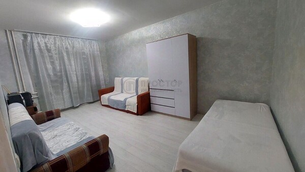 Продам однокомнатную (1-комн.) квартиру, Чертановская ул, 33к2, Москва г