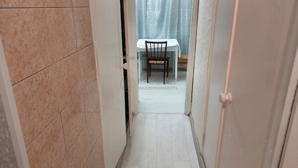 Продам однокомнатную (1-комн.) квартиру, Чертановская ул, 33к2, Москва г