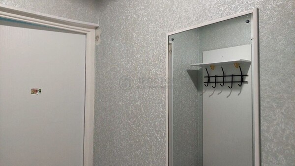 Продам однокомнатную (1-комн.) квартиру, Чертановская ул, 33к2, Москва г