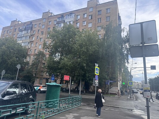 Продам трехкомнатную (3-комн.) квартиру, Пресненский Вал ул, 8к1, Москва г