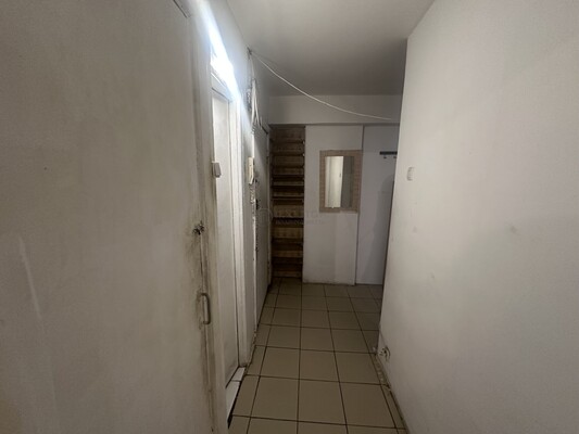 Продам трехкомнатную (3-комн.) квартиру, Пресненский Вал ул, 8к1, Москва г