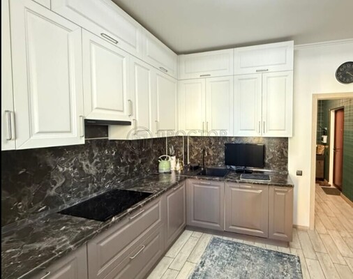 Продам трехкомнатную (3-комн.) квартиру, Тверецкий проезд, 19, Голубое д