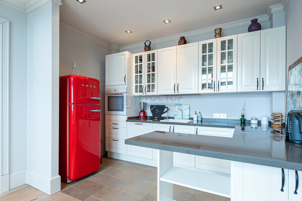 Продам двухкомнатную (2-комн.) квартиру, Нагатинская наб, 56А, Москва г