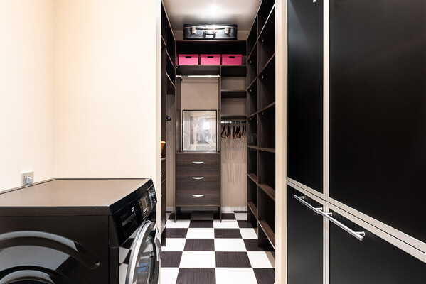 Продам двухкомнатную (2-комн.) квартиру, Нагатинская наб, 56А, Москва г