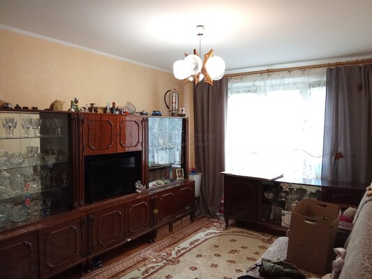 Продам трехкомнатную (3-комн.) квартиру, Шипиловская ул, 54к2, Москва г