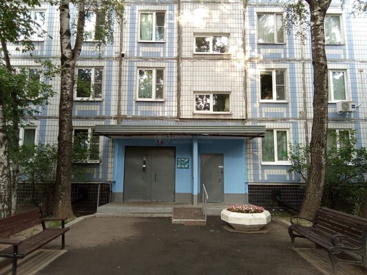 Продам трехкомнатную (3-комн.) квартиру, Шипиловская ул, 54к2, Москва г
