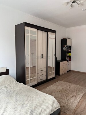 Продам двухкомнатную (2-комн.) квартиру, Люблинская ул, 76к5, Москва г