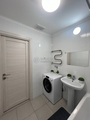 Продам двухкомнатную (2-комн.) квартиру, Люблинская ул, 76к5, Москва г