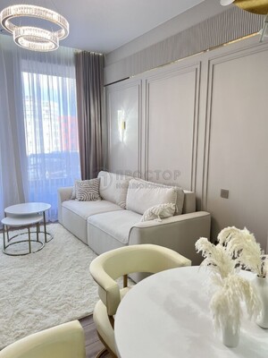 Продам однокомнатную (1-комн.) квартиру, Братьев Весниных б-р, 1, Москва г