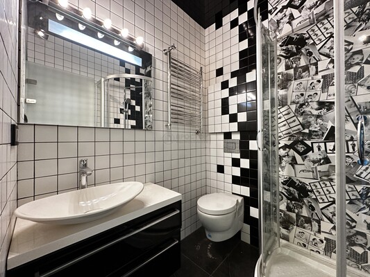 Продам двухкомнатную (2-комн.) квартиру, Братиславская ул, 6, Москва г