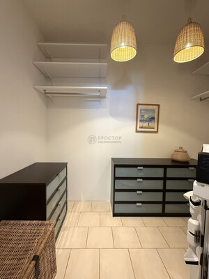 Продам многокомнатную квартиру, Крылатские Холмы ул, 33к1, Москва г