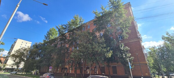 Продам комнату в 3-комн. квартире, Энергетическая ул, 20, Москва г