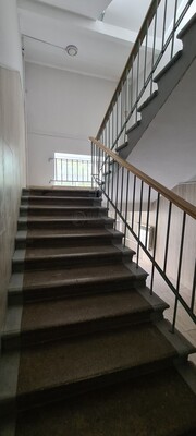 Продам комнату в 3-комн. квартире, Энергетическая ул, 20, Москва г