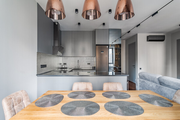 Продам двухкомнатную (2-комн.) квартиру, Лобачевского ул, 120к1, Москва г