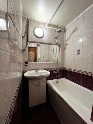 Продам двухкомнатную (2-комн.) квартиру, Библиотечная ул, 6, Москва г