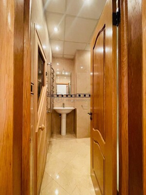 Продам двухкомнатную (2-комн.) квартиру, Красностуденческий проезд, 6, Москва г