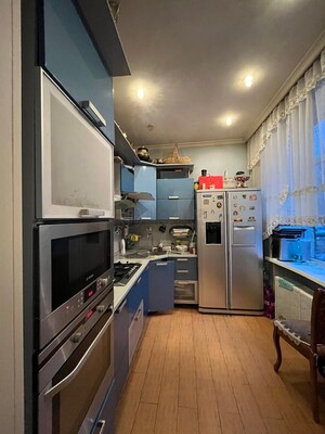 Продам многокомнатную квартиру, Окружной проезд, 12, Москва г