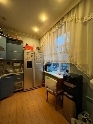 Продам многокомнатную квартиру, Окружной проезд, 12, Москва г