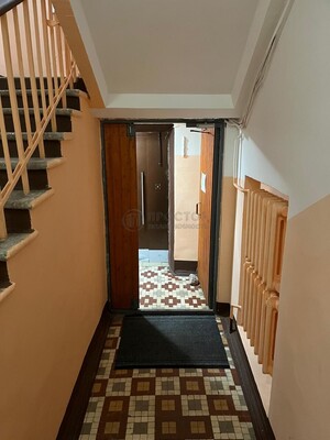 Продам многокомнатную квартиру, Окружной проезд, 12, Москва г