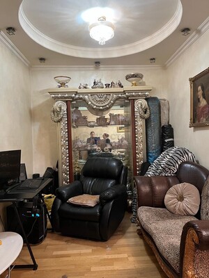 Продам многокомнатную квартиру, Окружной проезд, 12, Москва г