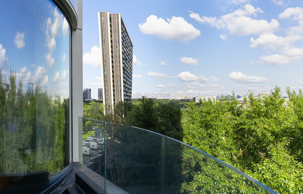 Продам трехкомнатную (3-комн.) квартиру, Волоколамское ш, 81/2с3, Москва г