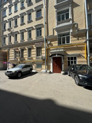 Продам коммерческое помещение 16,5 м2, Тверская ул, 12с7, Москва г