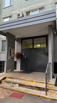 Продам однокомнатную (1-комн.) квартиру, Новгородская ул, 16к1, Москва г