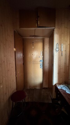 Продам однокомнатную (1-комн.) квартиру, Новгородская ул, 16к1, Москва г