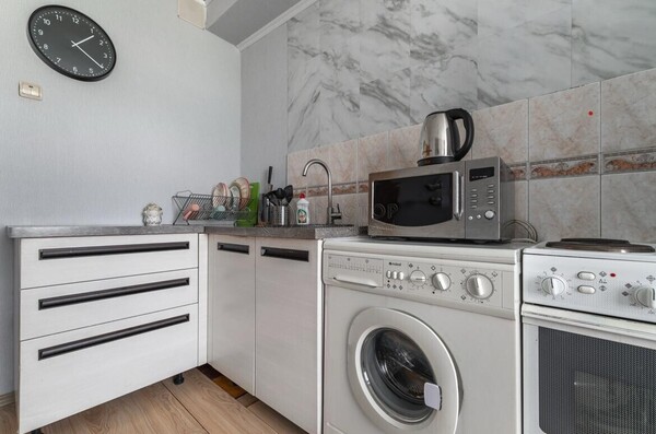 Продам однокомнатную (1-комн.) квартиру, Волоколамское ш, 41к1, Москва г
