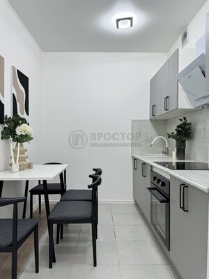 Продам двухкомнатную (2-комн.) квартиру, Складочная ул, 2, Москва г